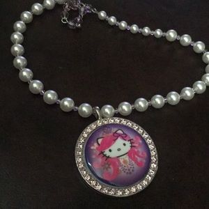 Pink Head Hello Kitty Tarina Tarantino Necklace